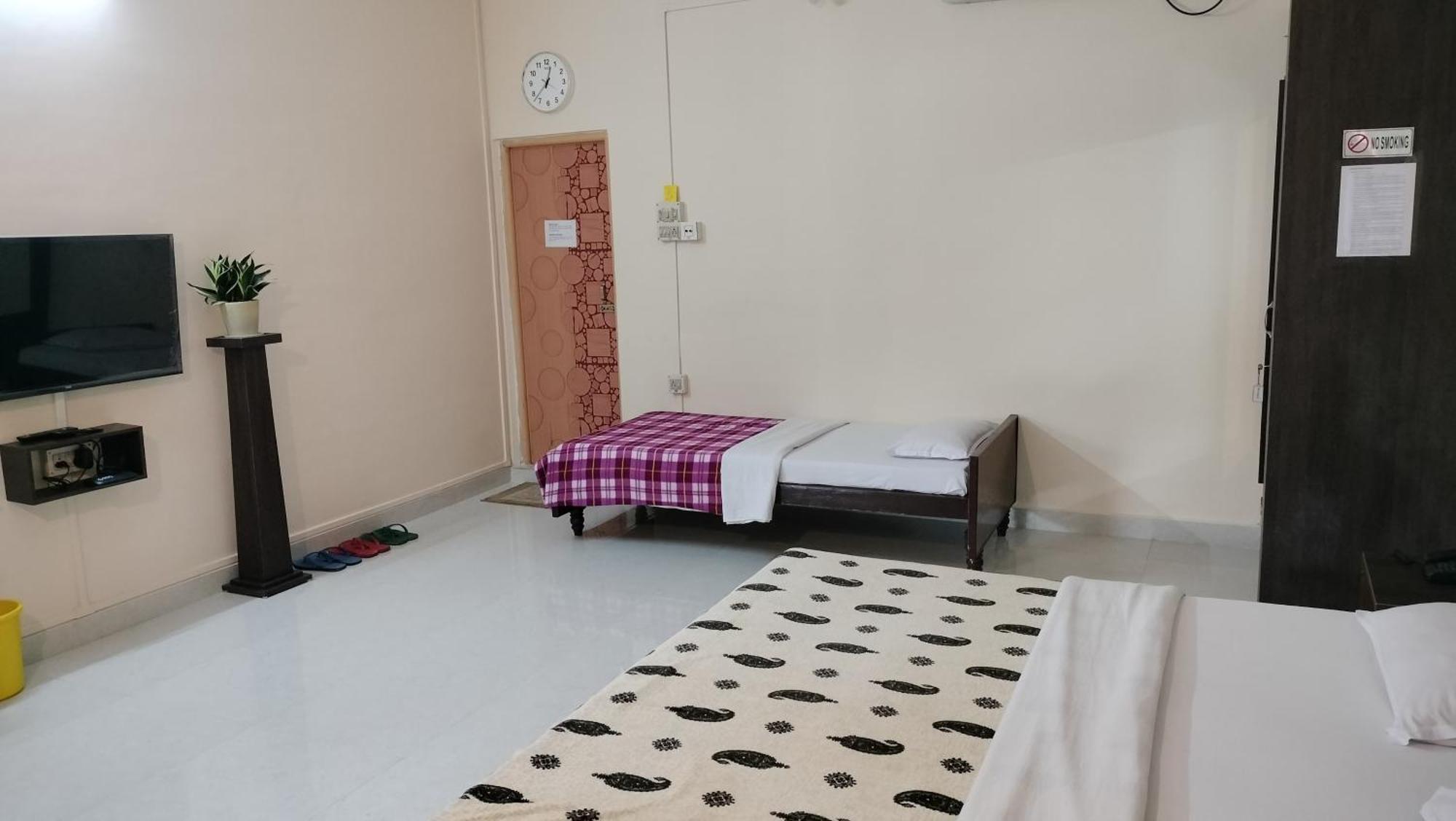 Bononi Apartment Jorhat Exterior photo