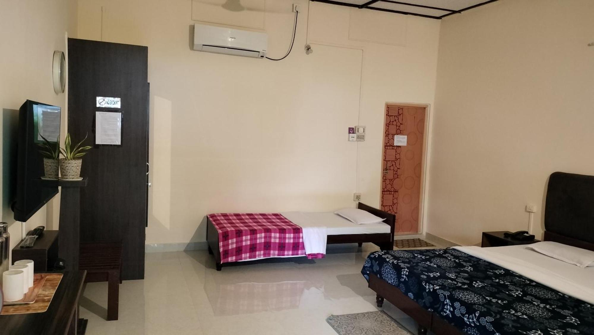Bononi Apartment Jorhat Exterior photo