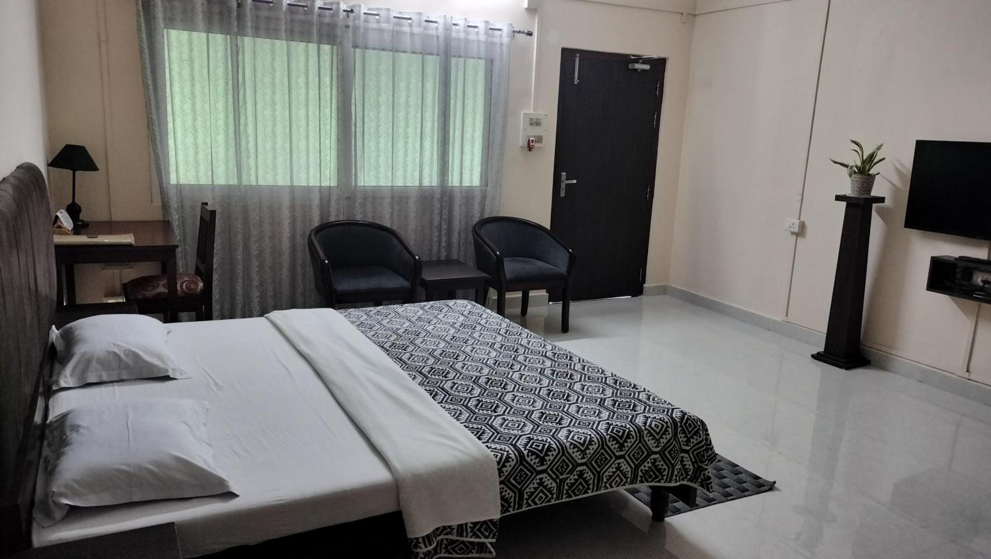 Bononi Apartment Jorhat Exterior photo